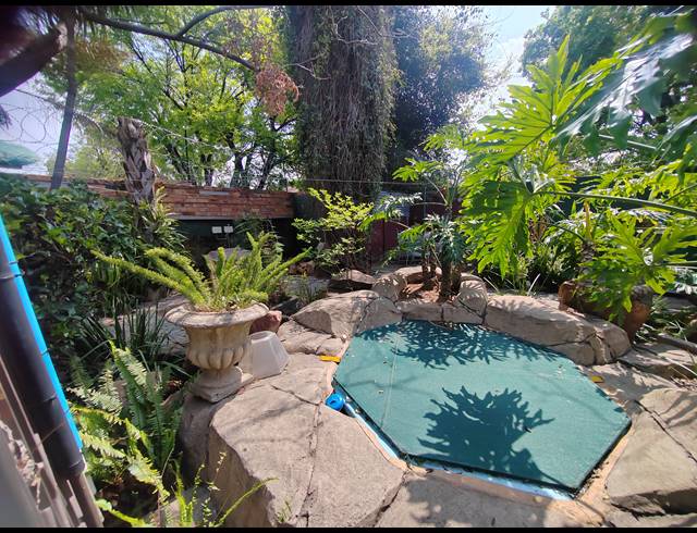 3 BEDROOM FREESTANDING FOR SALE IN BOKSBURG CENTRAL